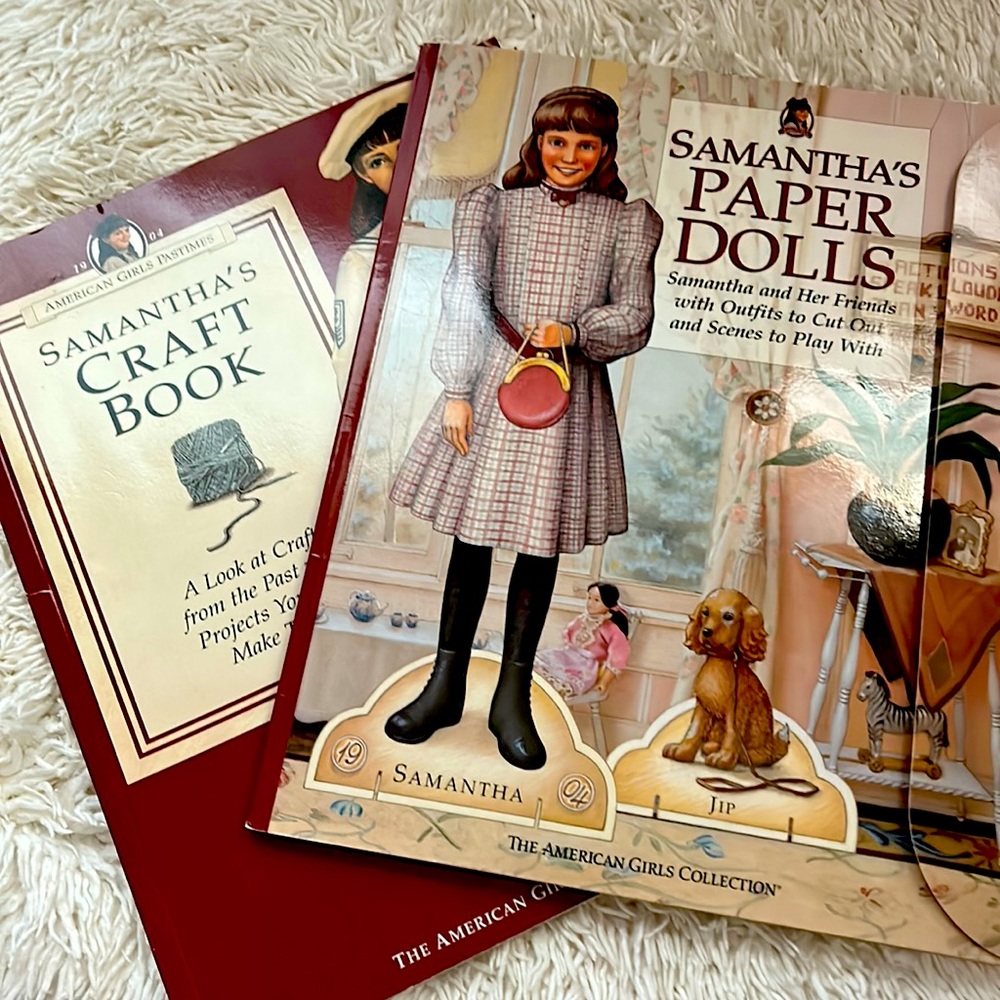 Craft book like new /paper dolls